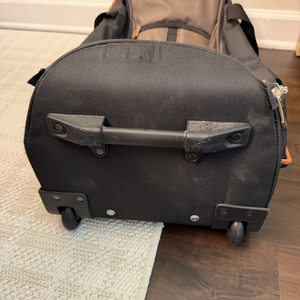Timberland Rolling Duffle Bag Olive Orange Trim  Claremont